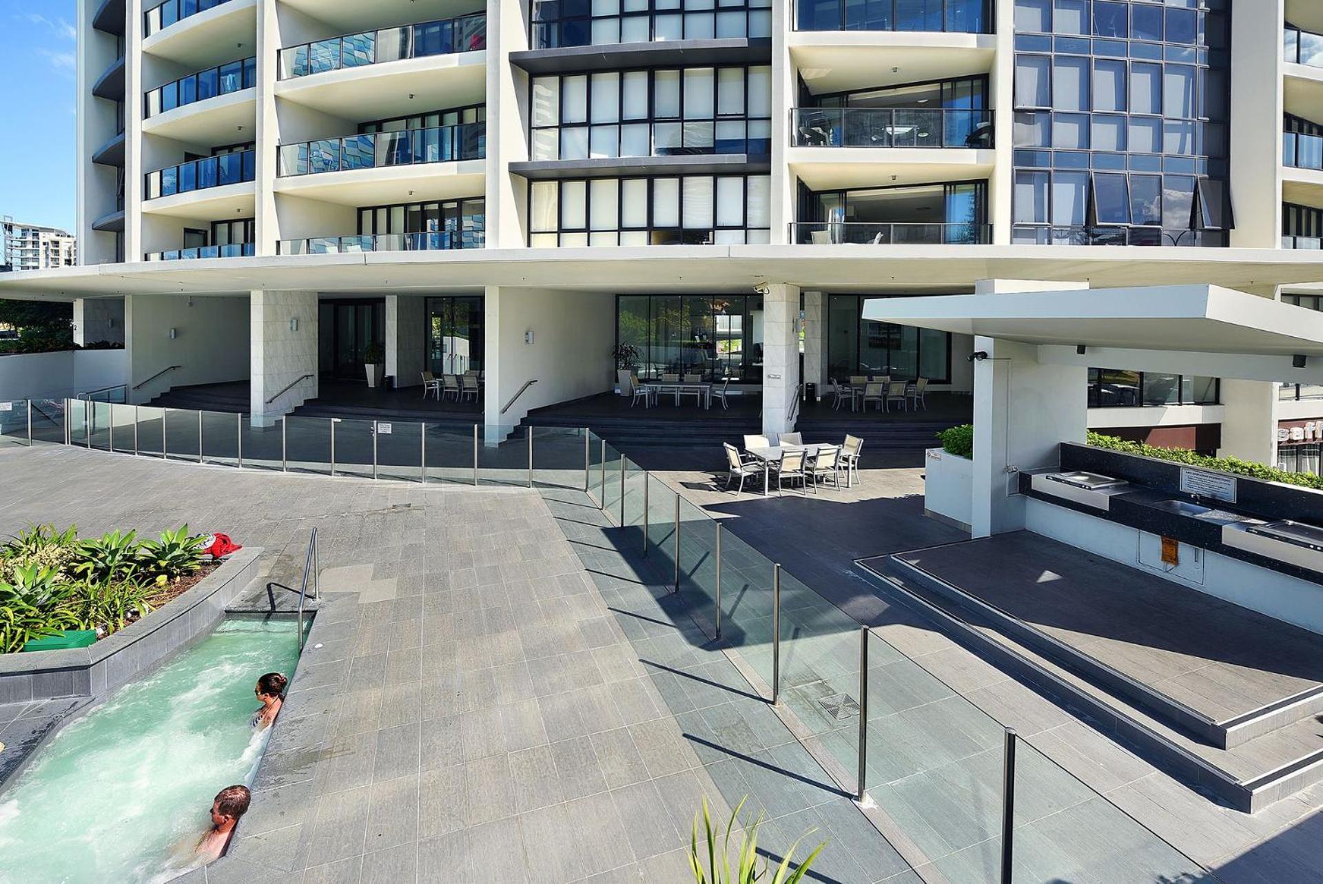 Apartment Charming 3 Bedroom - Sierra Grand - Coasthm *